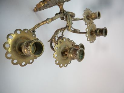 Paire d'appliques en bronze et laiton à 6...