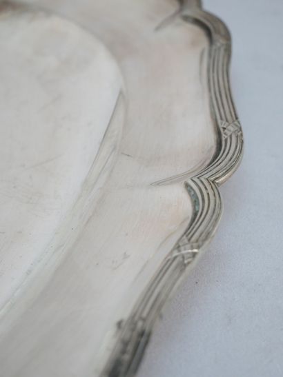 Oval platter in 950 thousandths silver with...