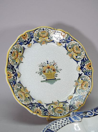ROUEN
Set of 3 polychrome enameled earthenware...