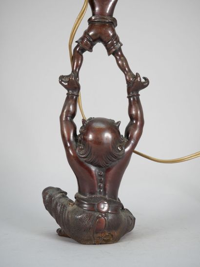 JAPAN, Meiji period (1868-1912)
Bronze torch...