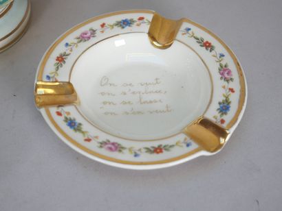 Mismatched porcelain set including:
- Manufacture...
