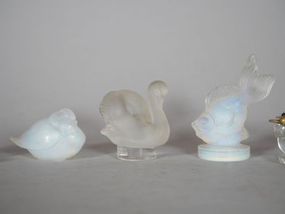 Reunion of subjects including : 
- LALIQUE...