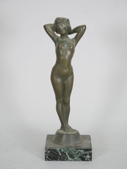 Suzanne BIZARD (1873-1963), after
L'éveil
Green...