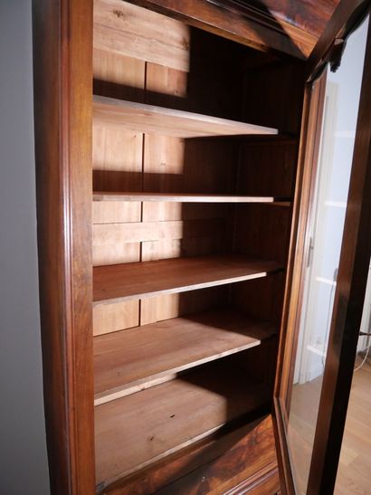 Vitrine bibliothèque en placage de bois de...