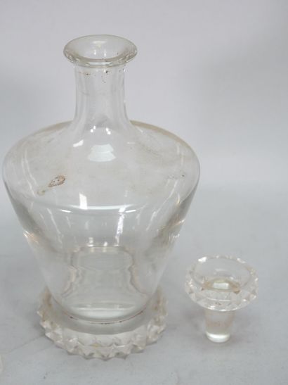 Cut crystal liqueur service, base model decorated...