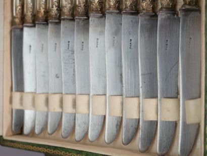 12 large knives and 12 small knives in metal,...