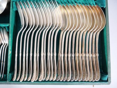 Silver-plated silverware set with foliage...