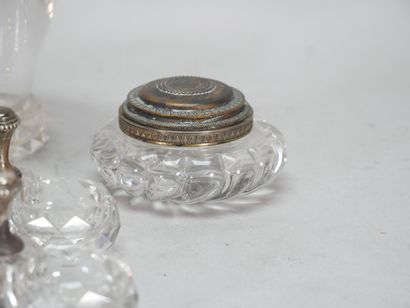 Cut crystal liqueur service, base model decorated...