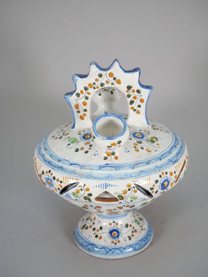 TALAVERA, Spain
Polychrome enameled earthenware...