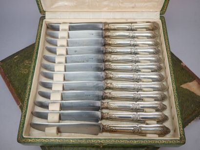 12 large knives and 12 small knives in metal,...