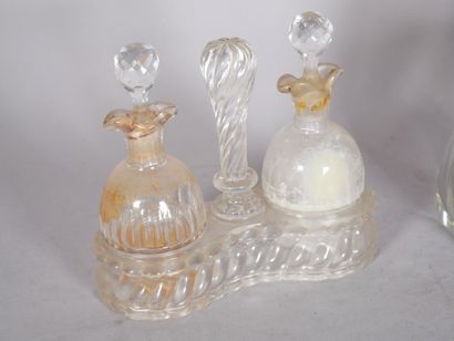 BACCARAT 
Cut-crystal water jug.
Signed Baccarat...