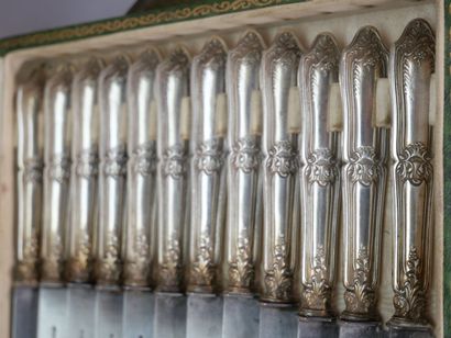 12 large knives and 12 small knives in metal,...