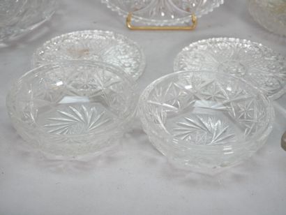 Set of glass pieces including: 
- Cut-crystal...