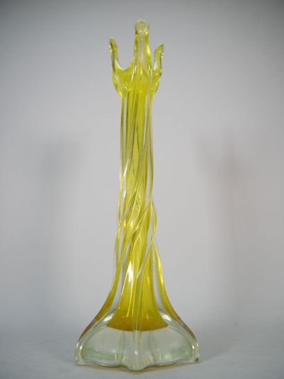 MURANO
Long-necked soliflore vase in yellow-tinted...