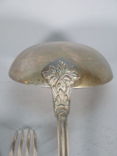 Set of cutlery in 950 thousandths silver...