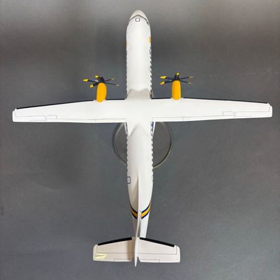 ATR 72, resin model in the colors of the...