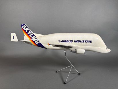 Maquette en résine AIRBUS A300-600ST 