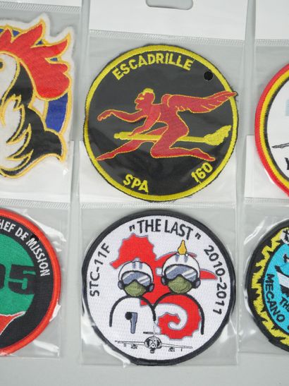 Collection of 10 pilot badges:
-03-007 (x2)
-...