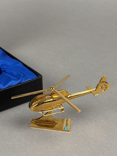 EUROCOPTER
Réunion de trois maquettes d'hélicoptères...