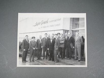 Set of 21 photographs of the French military...