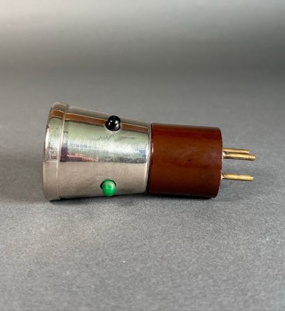 Radio - CONTROLER en métal nickelé et bakélite...