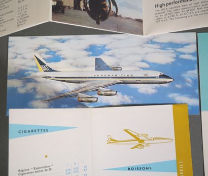 UAT
Document folder with brochure, ticket...