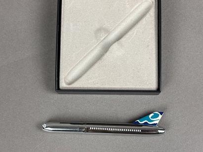 AEROPORTS DE PARIS
- Electronic luggage scale...