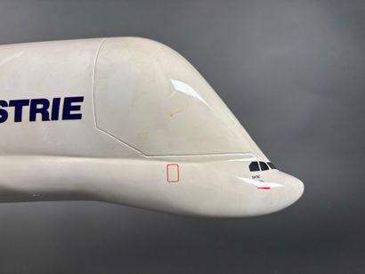Maquette en résine AIRBUS A300-600ST 