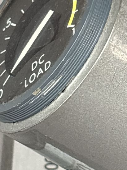 WESTON load indicator, mounted on an AVICO...