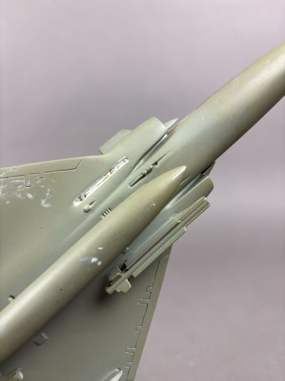 Maquette de Mirage portant la signature de...