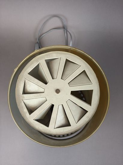 AIR FRANCE
Promotional lamp featuring a rotating...