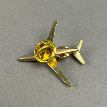 A collection of approximately 250 gold pins...