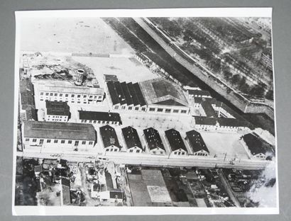 Set of 21 photographs of the French military...