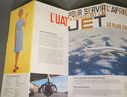 UAT
Document folder with brochure, ticket...
