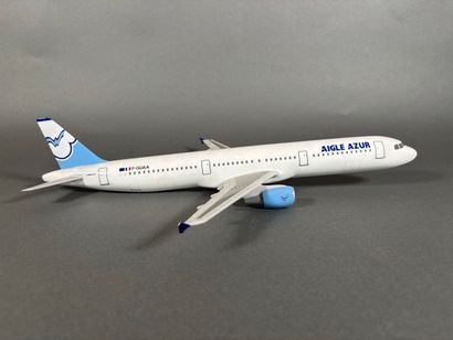 Maquette en résine AIRBUS A321 aux couleurs...