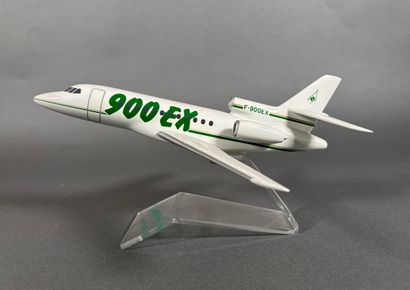 Deux maquettes Dassault Falcon 900EX et Dassault...