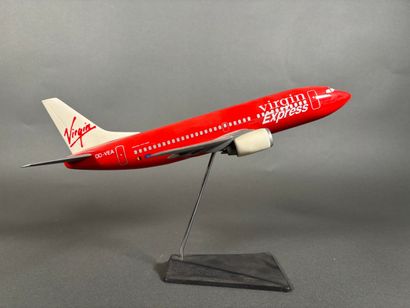 Boeing 747, maquette en plastique aux couleurs...
