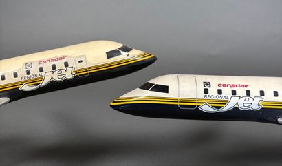 Deux maquettes Canadair Regional JET en plastique...