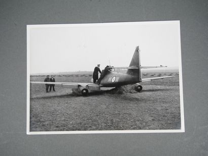 Set of 21 photographs of the French military...