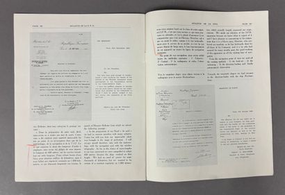 Réunion de deux documents comprenant : 
-...