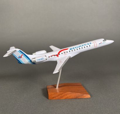 4 modèles d'Embraer dont modèles 145 aux...