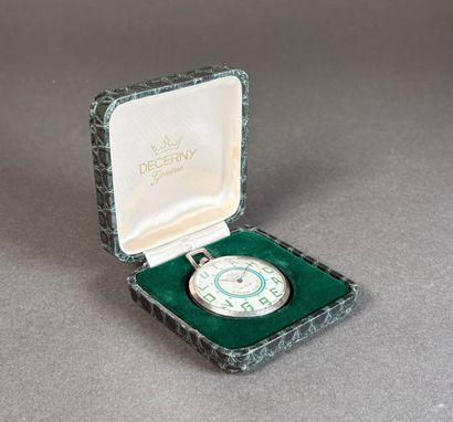 Montre extra-plate de smoking en acier. Cadran...