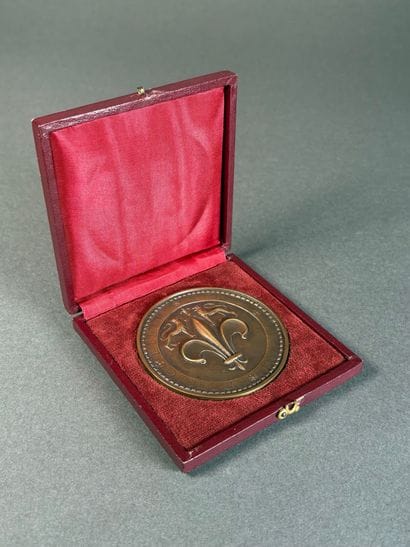 Médaille de la ville de Lille en bronze dédicacée...