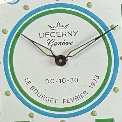 Montre extra-plate de smoking en acier. Cadran...