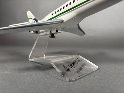 Deux maquettes Dassault Falcon 900EX et Dassault...