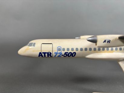 Modèle en résine ATR 72-500 aux couleurs...