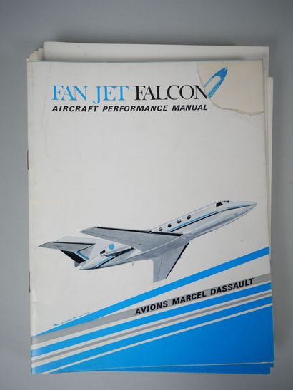 DASSAULT
A collection of about 40 booklets...
