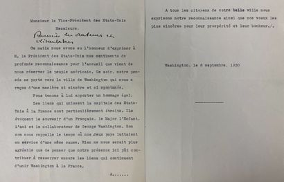 Réunion de deux documenats sur le Raid Paris-New...
