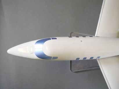 LEARJET Bombardier. Maquette de Jet à deux...