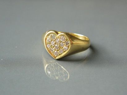 Bague coeur en or jaune 18K, ornée d'un petit...
